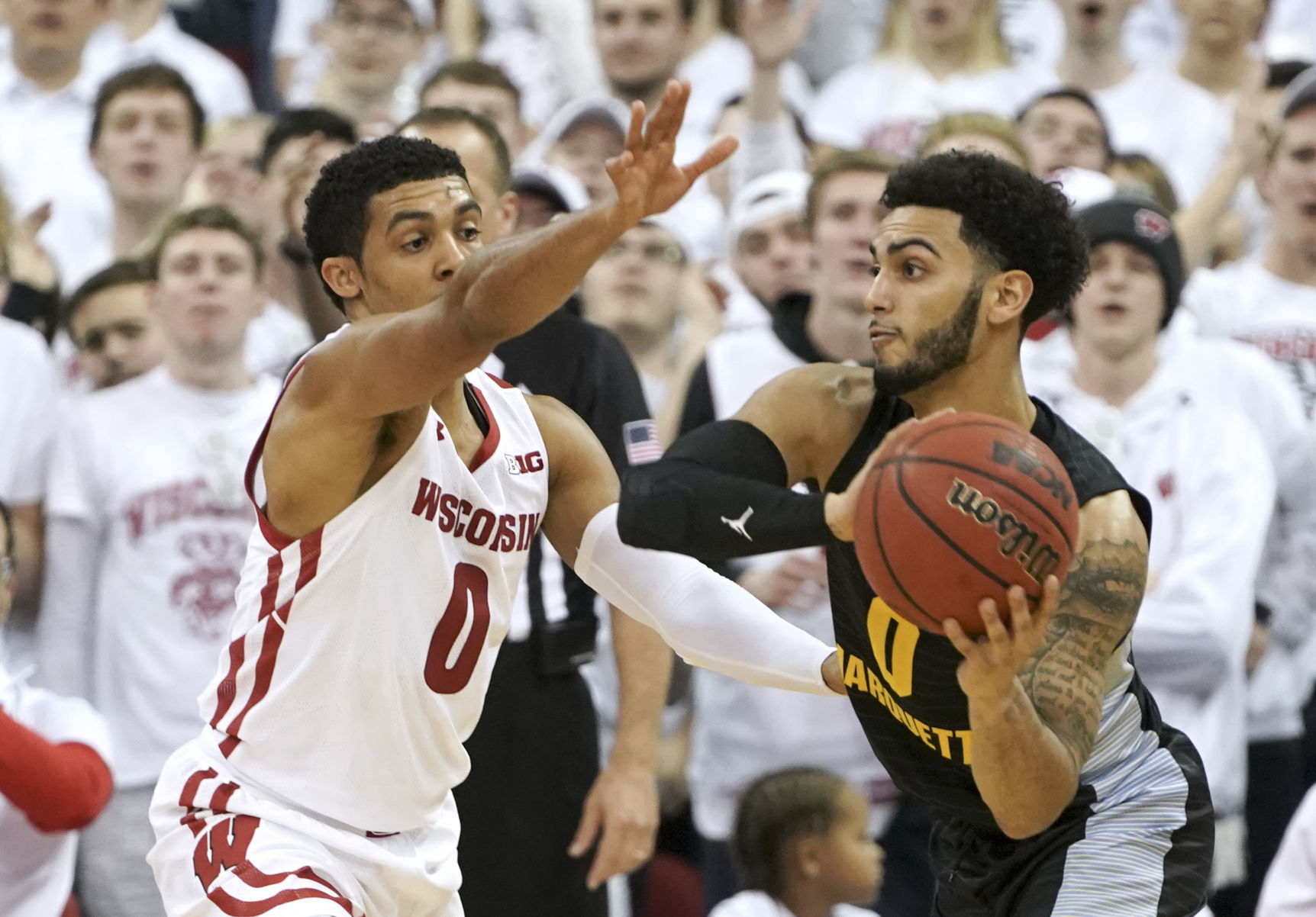 Badgers 77, Golden Eagles 61